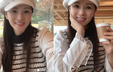 49岁伊能静与老公秦昊秀恩爱,晒自拍满脸胶原蛋白美如少女!