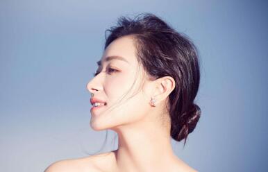 万茜代言费多少/1500+明星代言人入驻